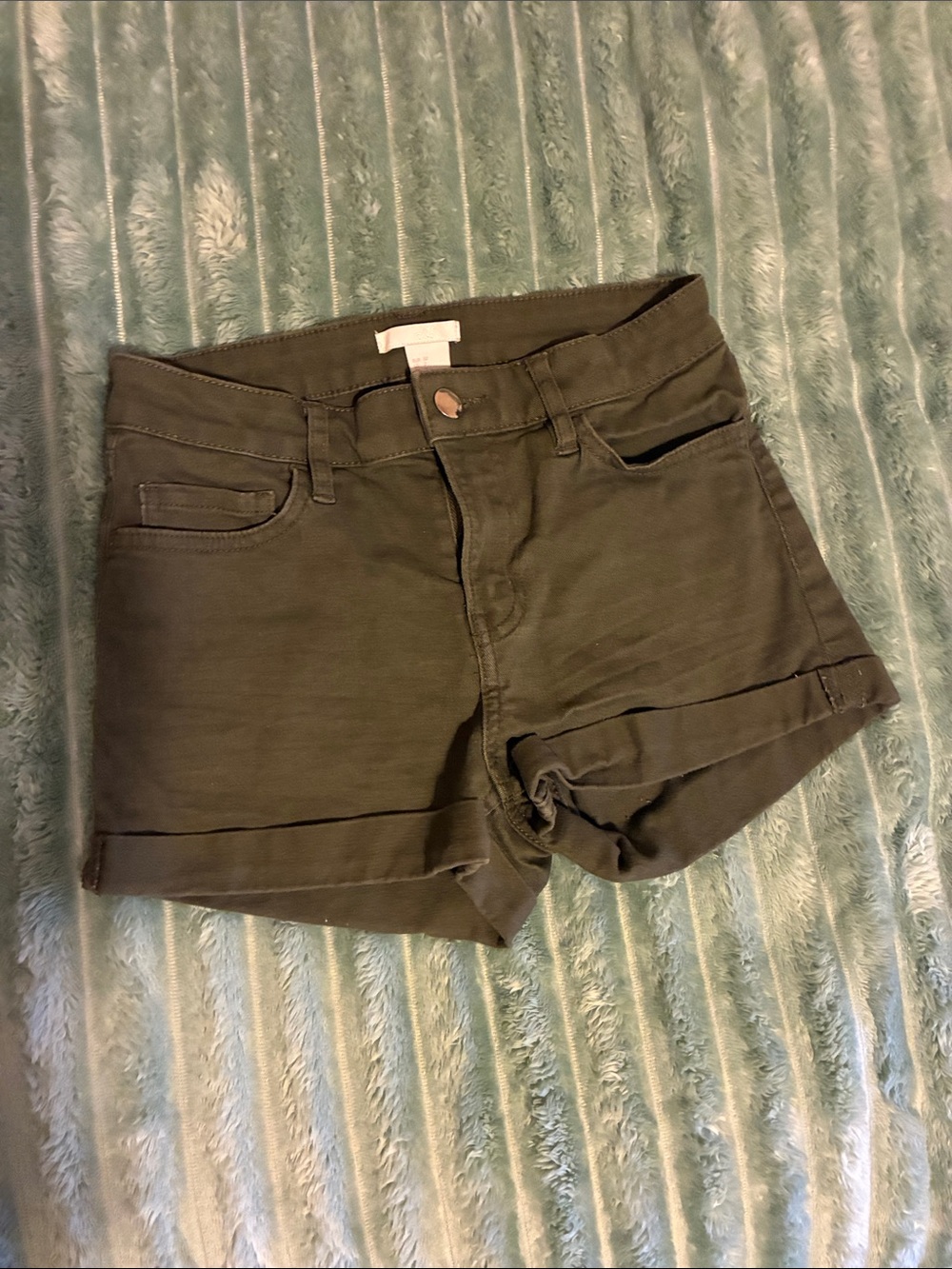 H&M Olive Green Rolled-Hem Denim Shorts